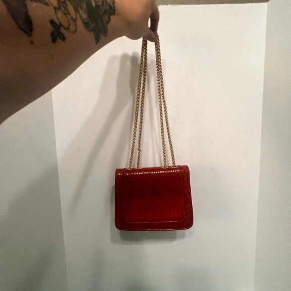 Mellow World Red Faux Snakeskin bag - Picture 11 of 14